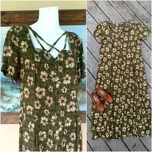 Vintage 90’s Floral Button Up Maxi Dress w Cutout Top